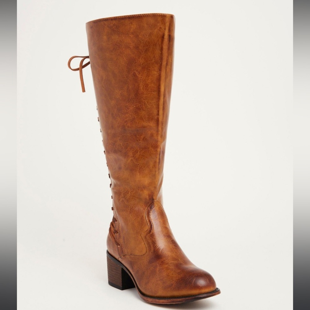 Torrid Women's Lace-Up Brown Boots